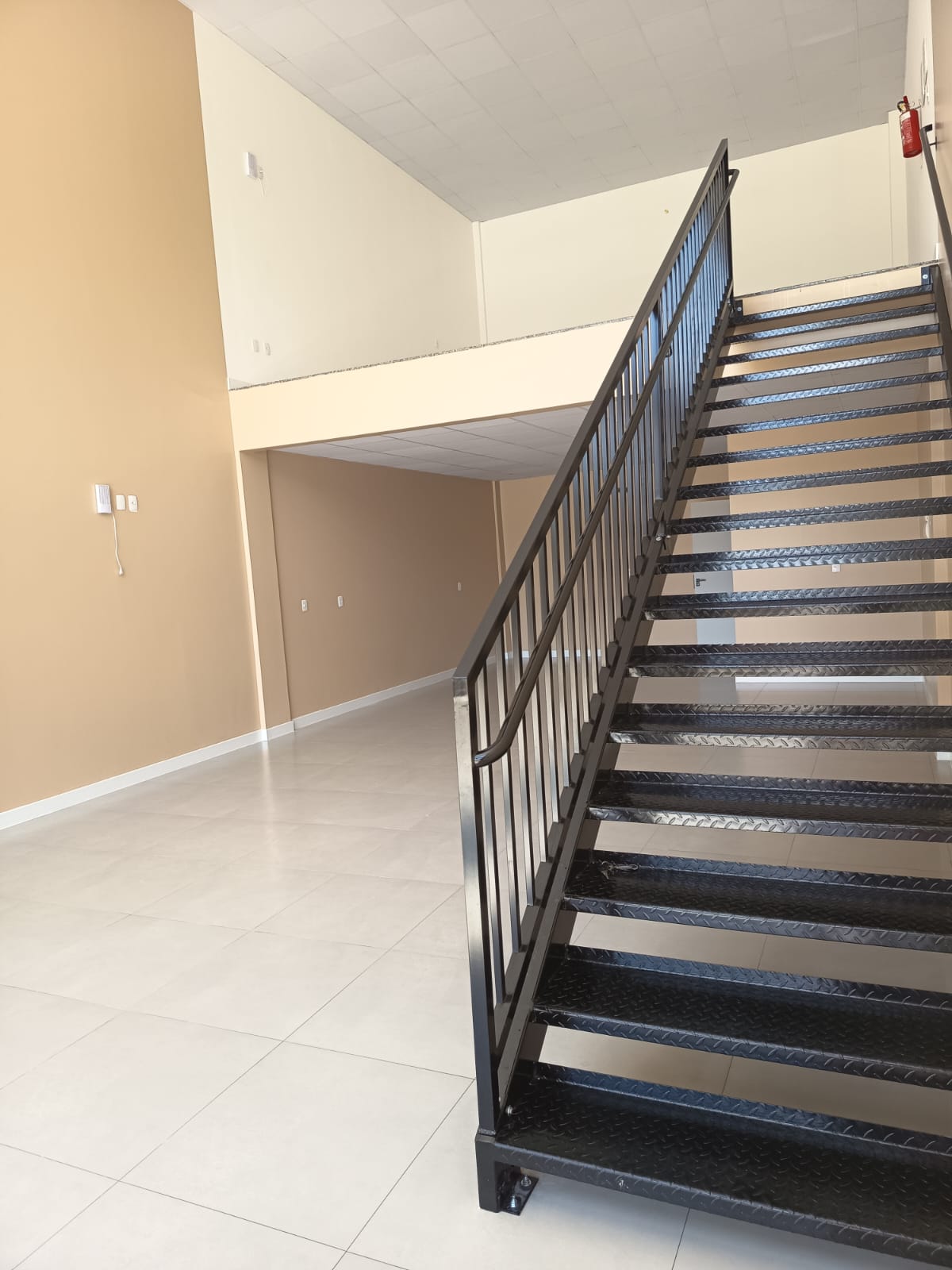 Hall e escadaria